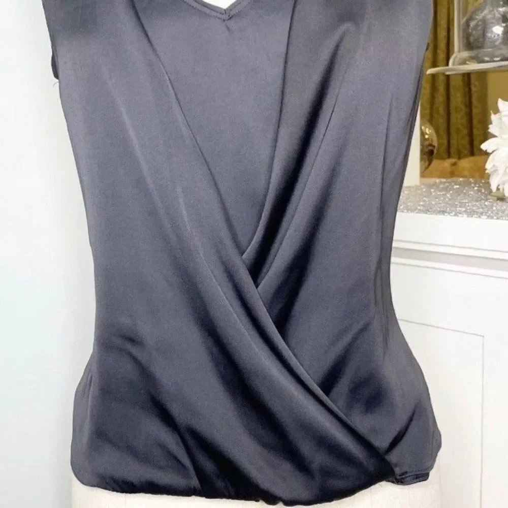 White House Black Market Drape Front Blouse XS - Picture 3 of 8